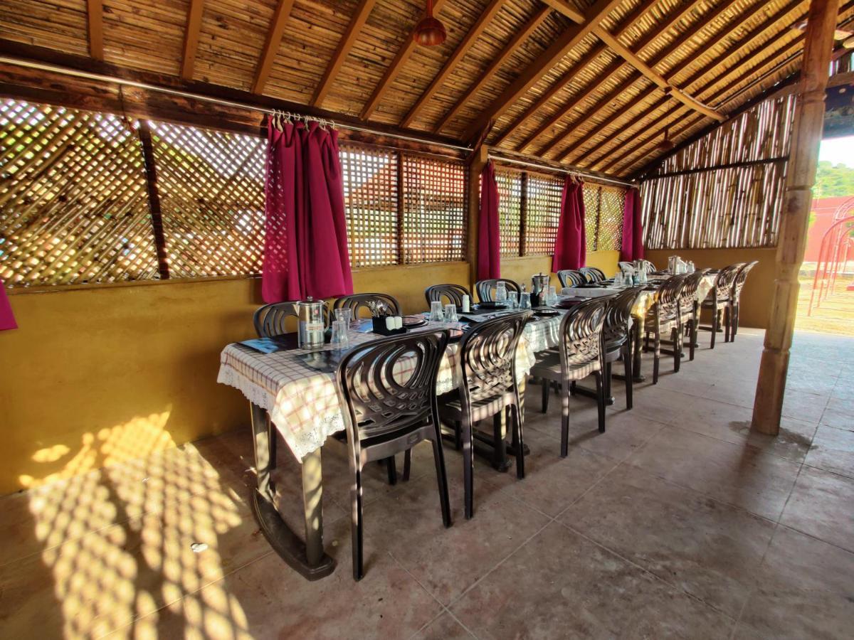 Santkrupa Villa Resort Nakhtrana Exterior photo